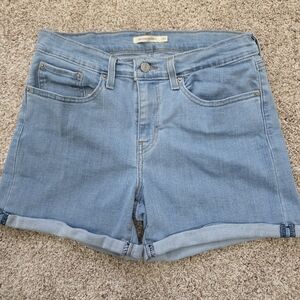 Levi Mid Length Short Size 30 Light wash